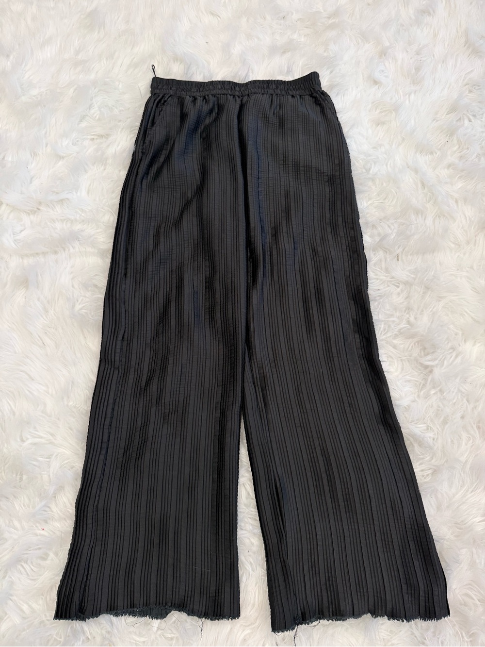Zara Black Elastic-Waist Pleated Trousers